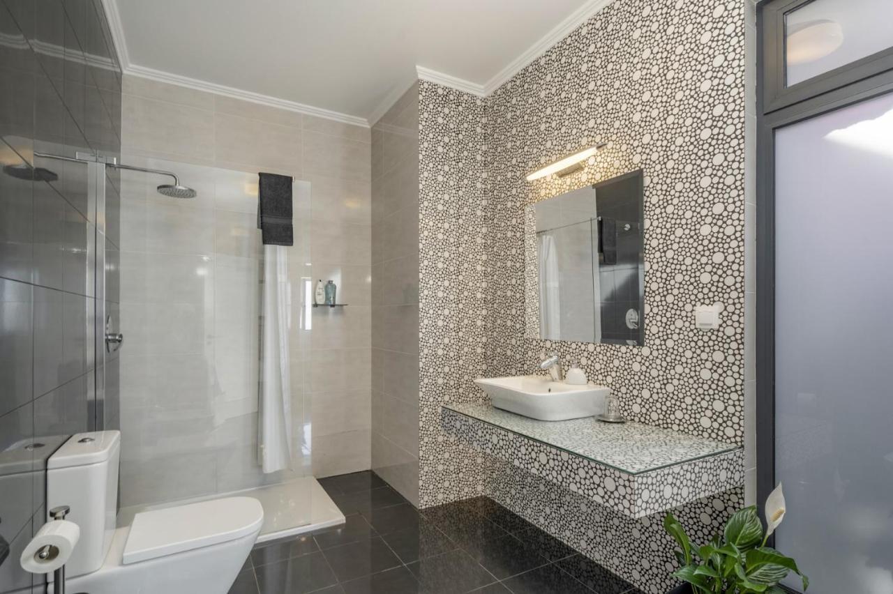 Villa Casa Das Orquideas By Villa Plus Estreito Da Calheta Esterno foto